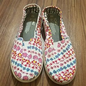 Toms girls shoes